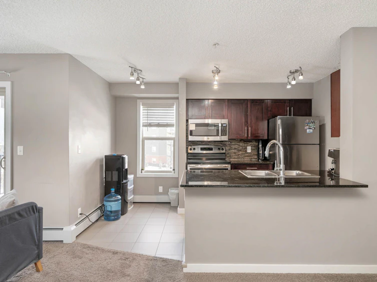 318-12045 22 Avenue, Edmonton, AB, T6W 2Y2 - 11