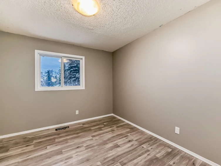 11810 43 Street, Edmonton, AB, T5W 2P4 - 29