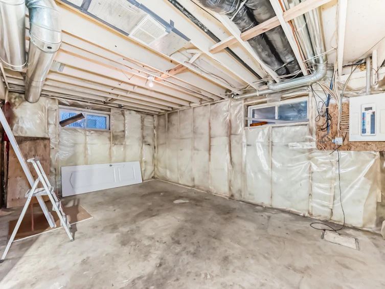 11810 43 Street, Edmonton, AB, T5W 2P4 - 33