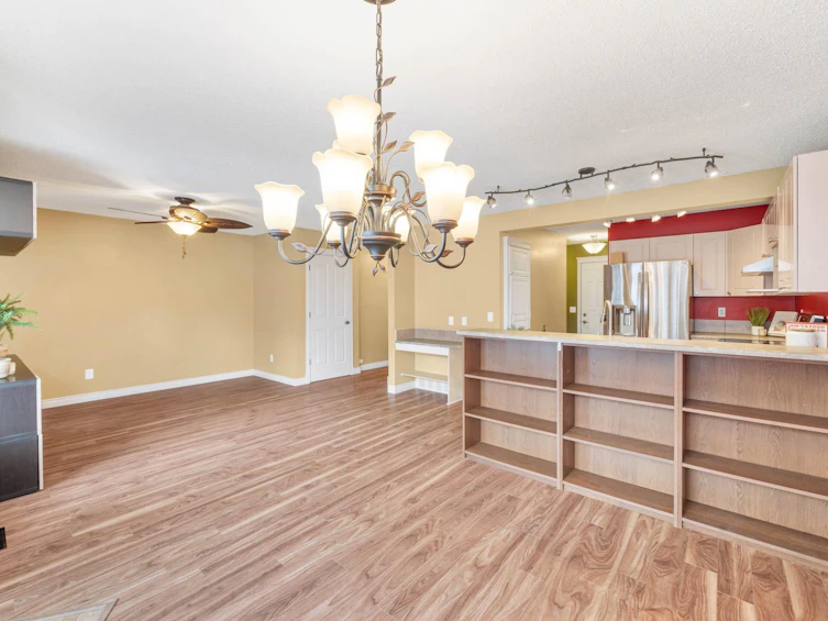 1819 35 Avenue, Edmonton, AB, T6T 1Y9 - 15
