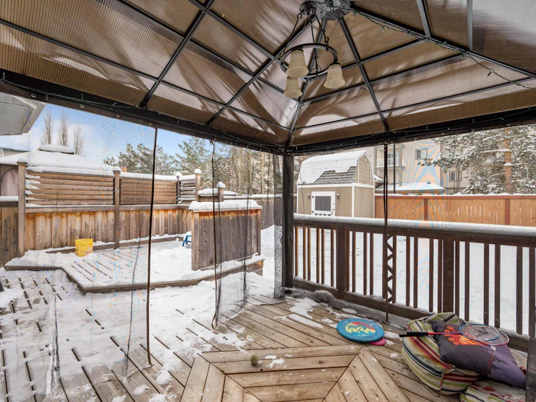 1819 35 Avenue, Edmonton, AB, T6T 1Y9 - 40