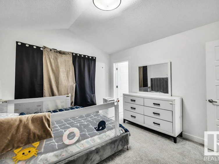 20738 99b Avenue, Edmonton, AB, T5T 7N2 - 22