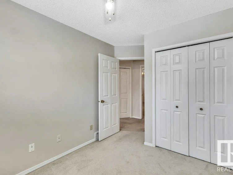 1219 56 Street, Edmonton, AB, T6L 2B2 - 28