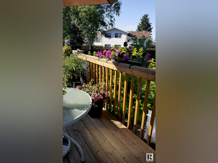 1219 56 Street, Edmonton, AB, T6L 2B2 - 51