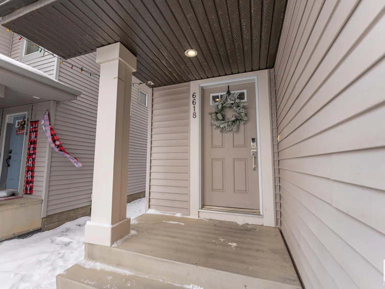 6618 Cardinal Road, Edmonton, AB, T6W 1Y9 - 2