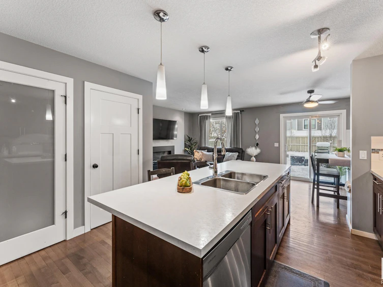 6618 Cardinal Road, Edmonton, AB, T6W 1Y9 - 9