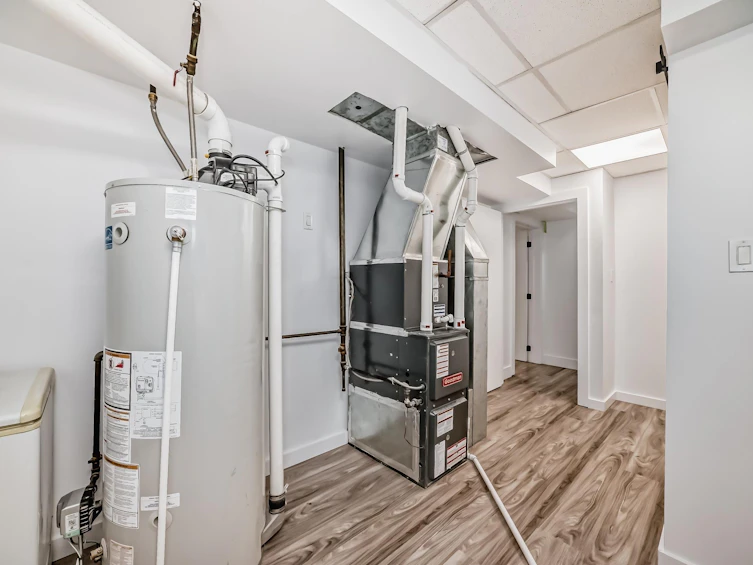13312 96 Street, Edmonton, AB, T5E 4B3 - 47