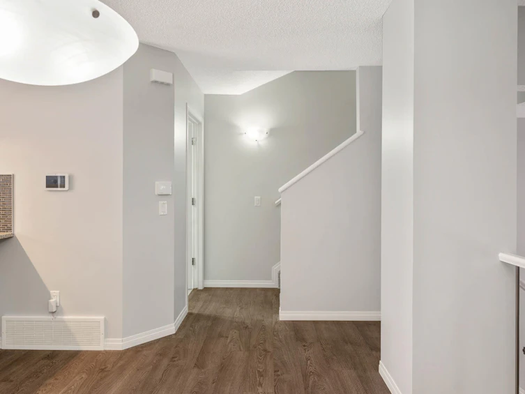 15-4050 Savaryn Drive, Edmonton, AB, T6X 1R8 - 16