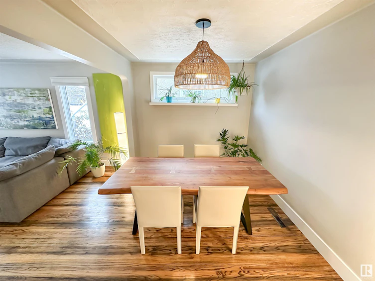 6630 110 Street, Edmonton, AB, T6H 3E7 - 10