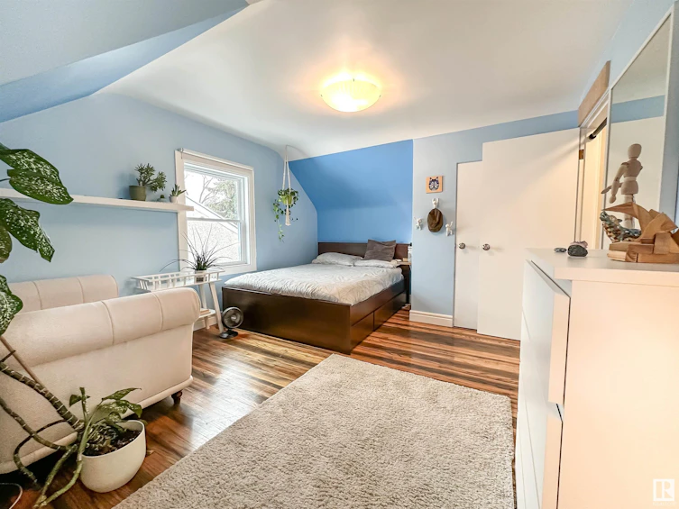 6630 110 Street, Edmonton, AB, T6H 3E7 - 28