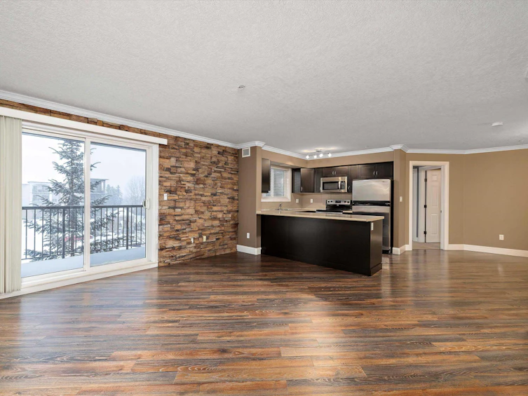 315-14604 125 Street, Edmonton, AB, T5X 0B4