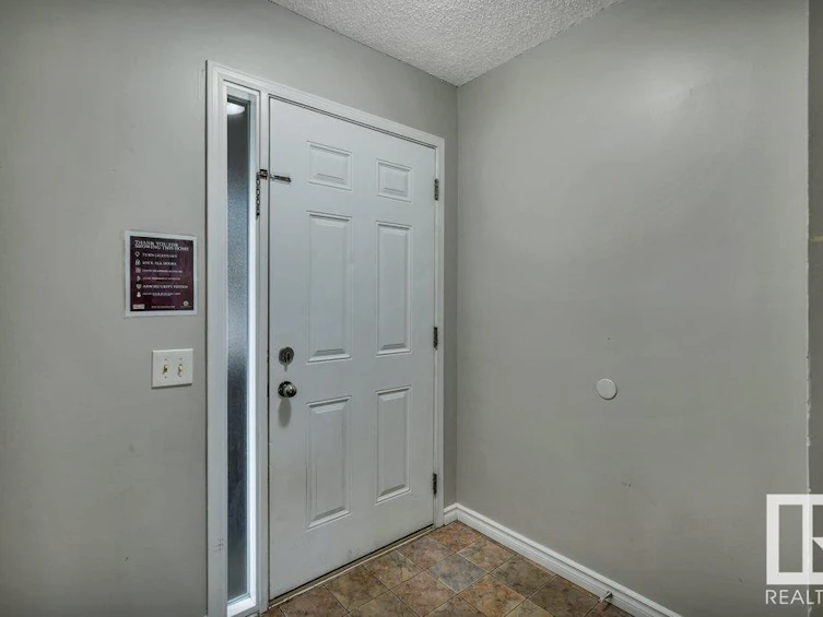 1626 37 Street, Edmonton, AB, T6L 2R7 - 6