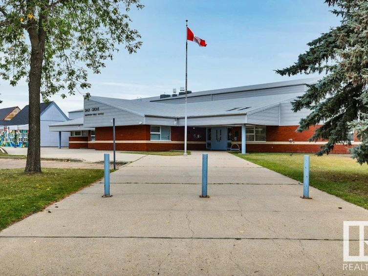 1626 37 Street, Edmonton, AB, T6L 2R7 - 33