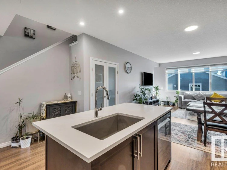 9621 230 Street, Edmonton, AB, T5T 7R3 - 14