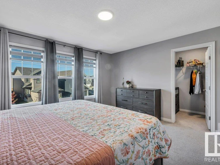 9621 230 Street, Edmonton, AB, T5T 7R3 - 25