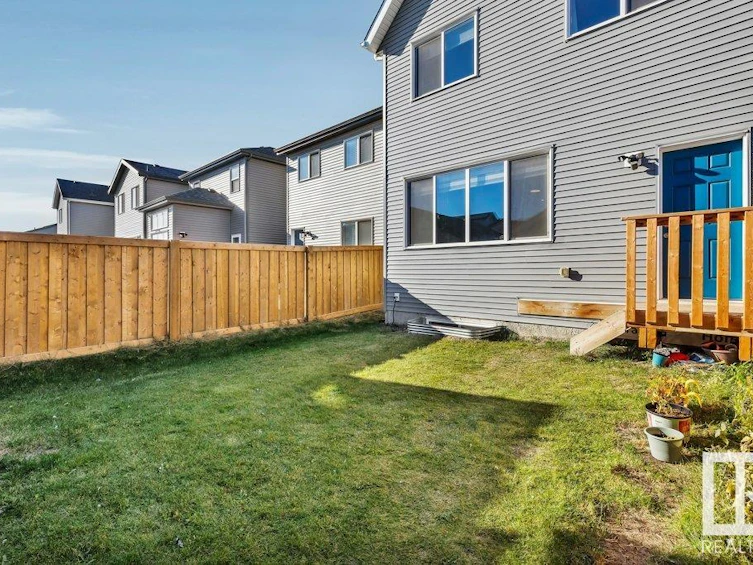 9621 230 Street, Edmonton, AB, T5T 7R3 - 37
