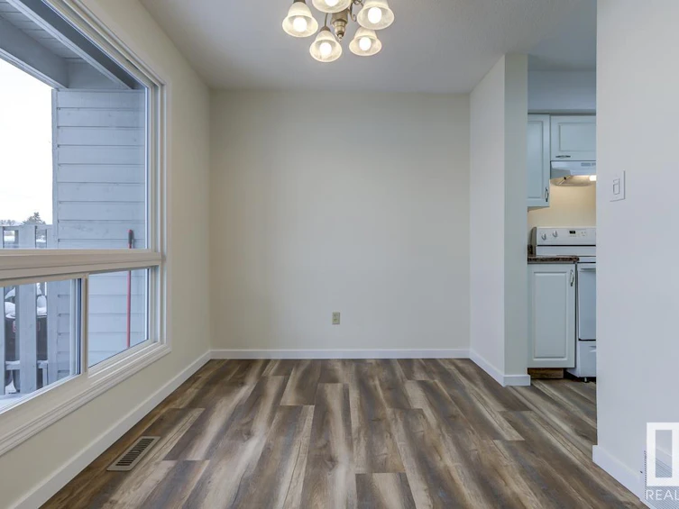14-4610 17 Avenue, Edmonton, AB, T6L 5T1 - 14