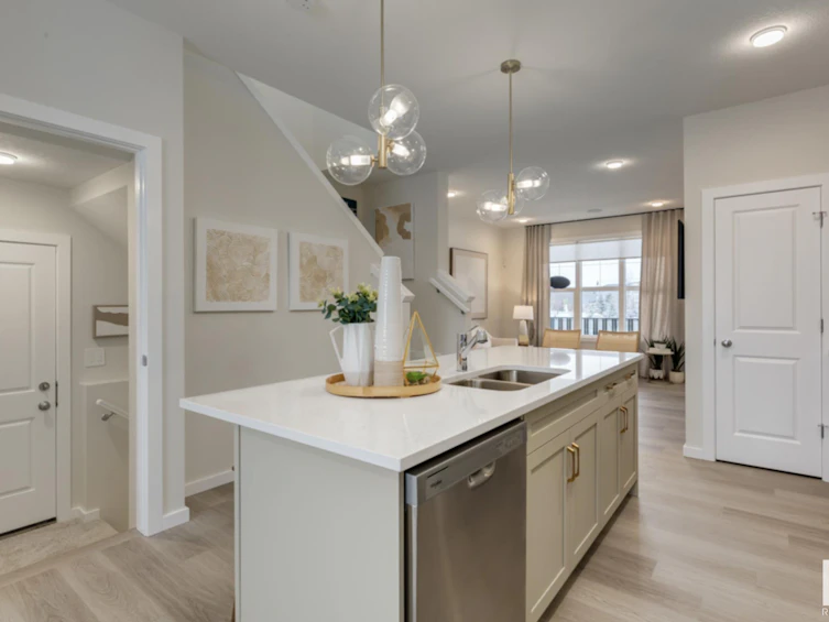 728 Southfork Drive, Leduc, AB, T9E 0X1 - 4