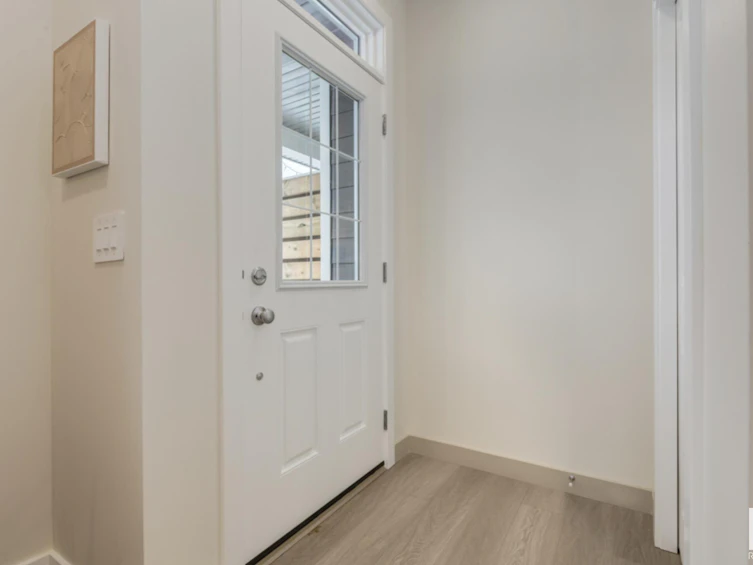 728 Southfork Drive, Leduc, AB, T9E 0X1 - 9