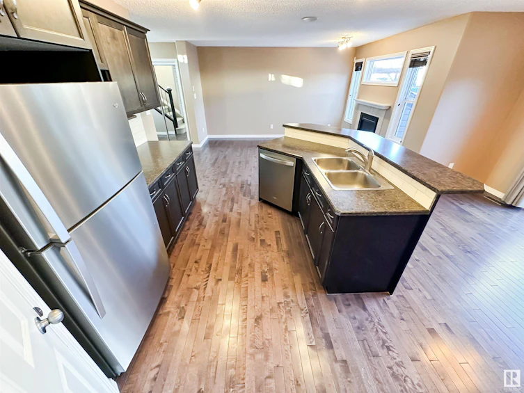 2360 Hagen Link, Edmonton, AB, T6R 3L5 - 12