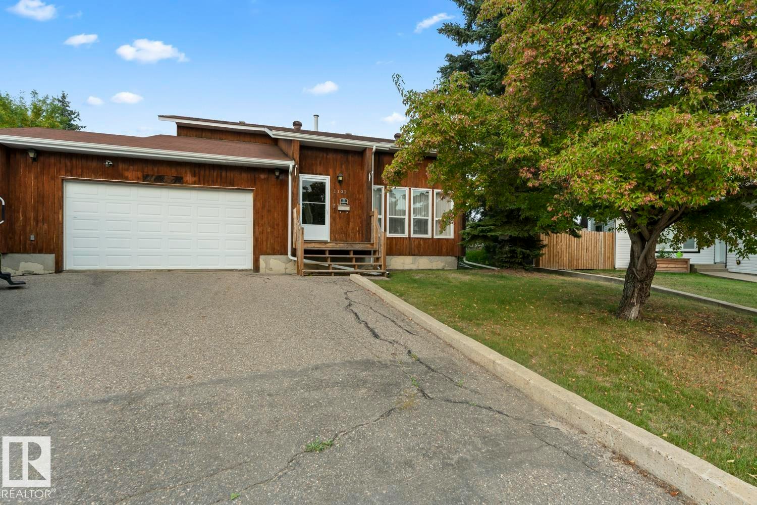 1102 13 Avenue, Cold Lake, AB, T9M 1J4