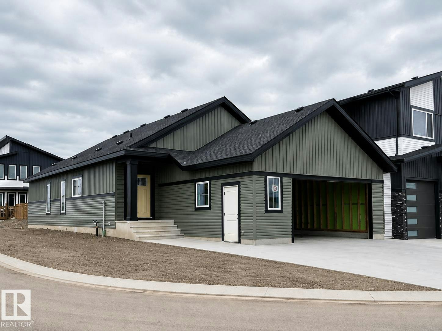 22 Mockingbird Crescent, Fort Saskatchewan, AB, T8L 1P3