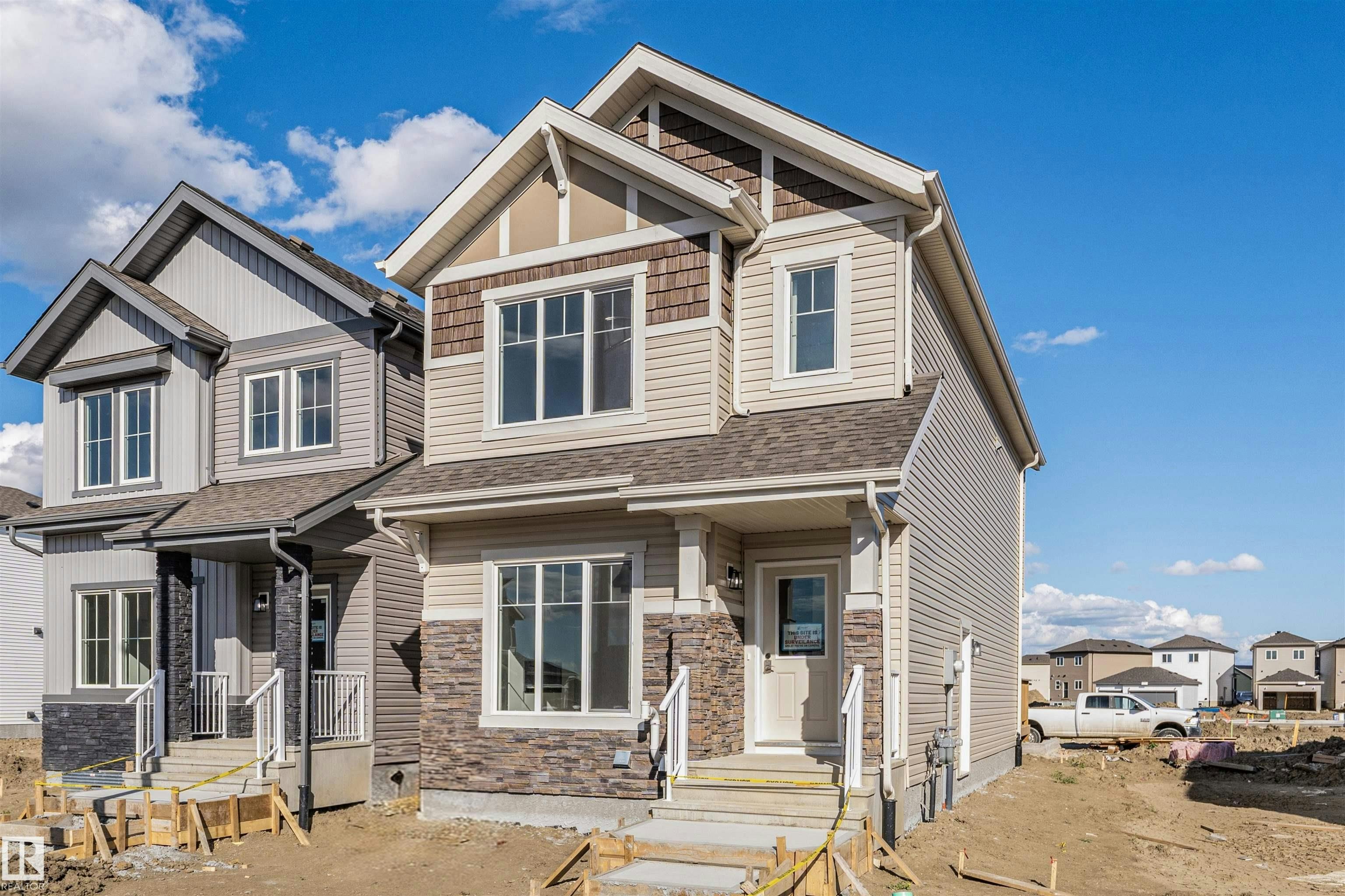 1535 211 Street, Edmonton, AB, T6M 2M7