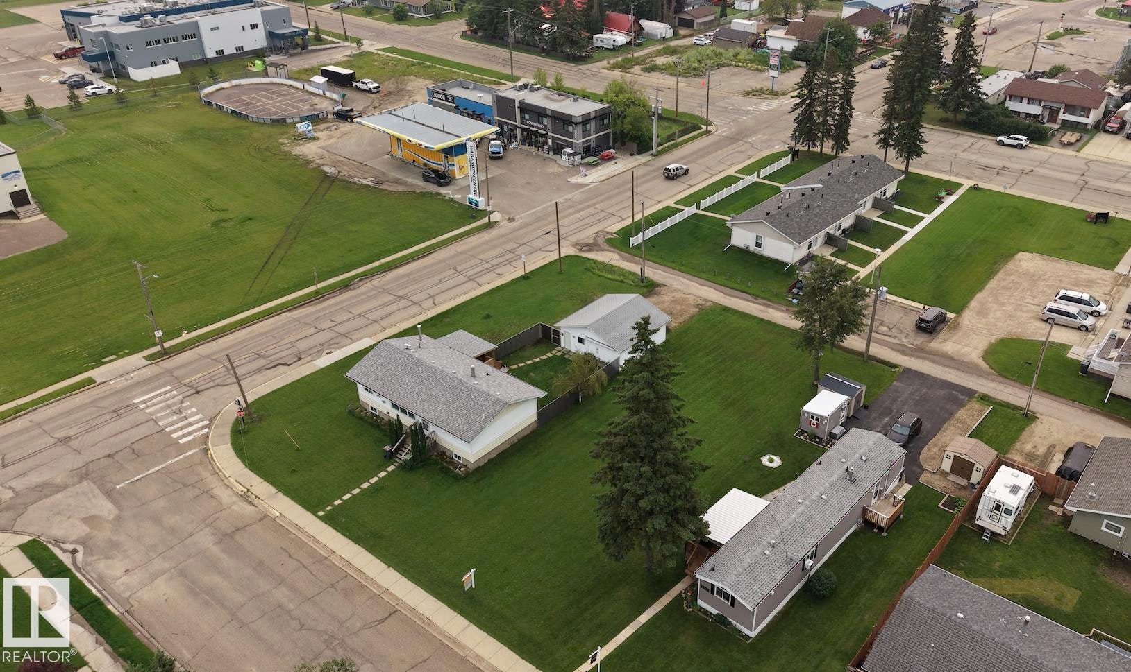 5009 53 Avenue, Wabamun, AB, T0E 2K0