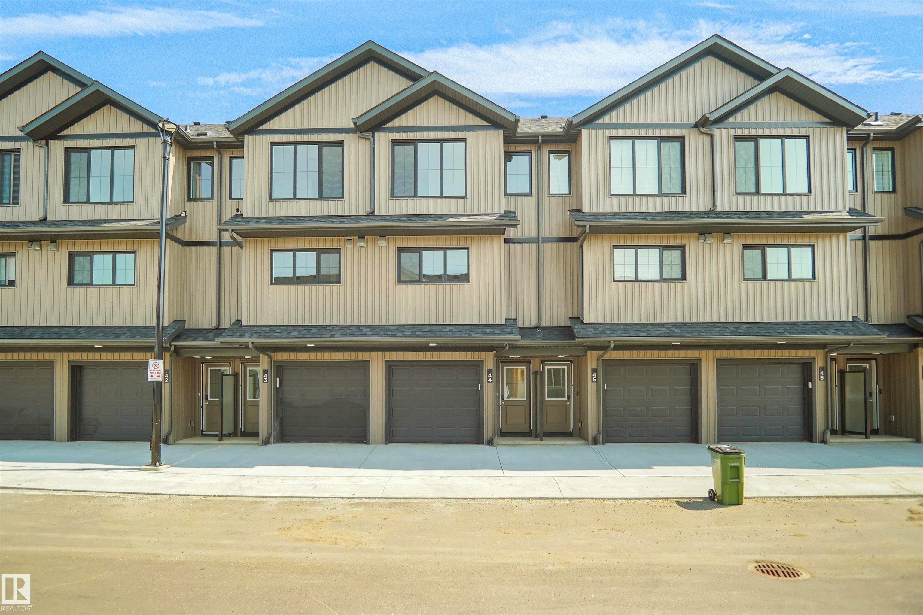 44-1009 Cy Becker Road, Edmonton, AB, T5Y 4B7