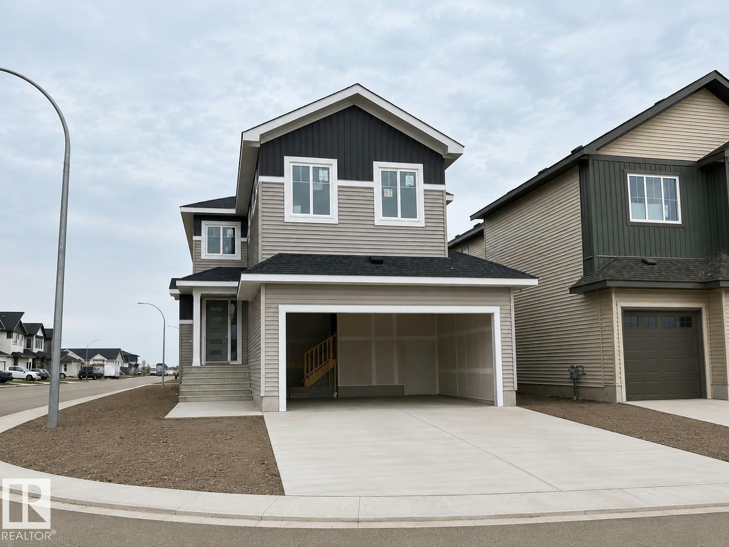 97 Mockingbird Crescent, Fort Saskatchewan, AB, T8L 1P3