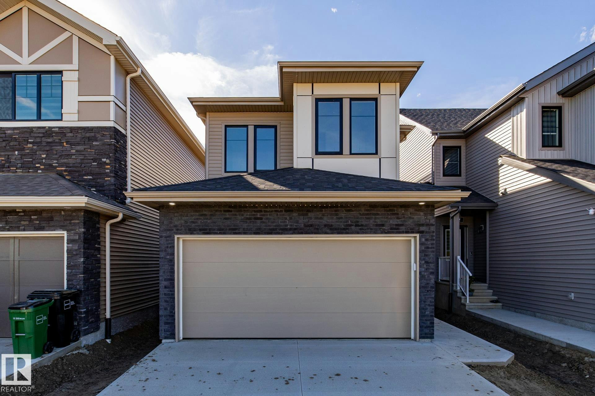 3036 197 Street, Edmonton, AB, T6M 3L9