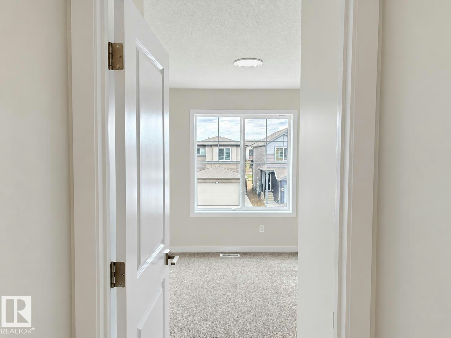 5317 Hawthorn Close, Edmonton, AB, T6X 2Y7 - 3