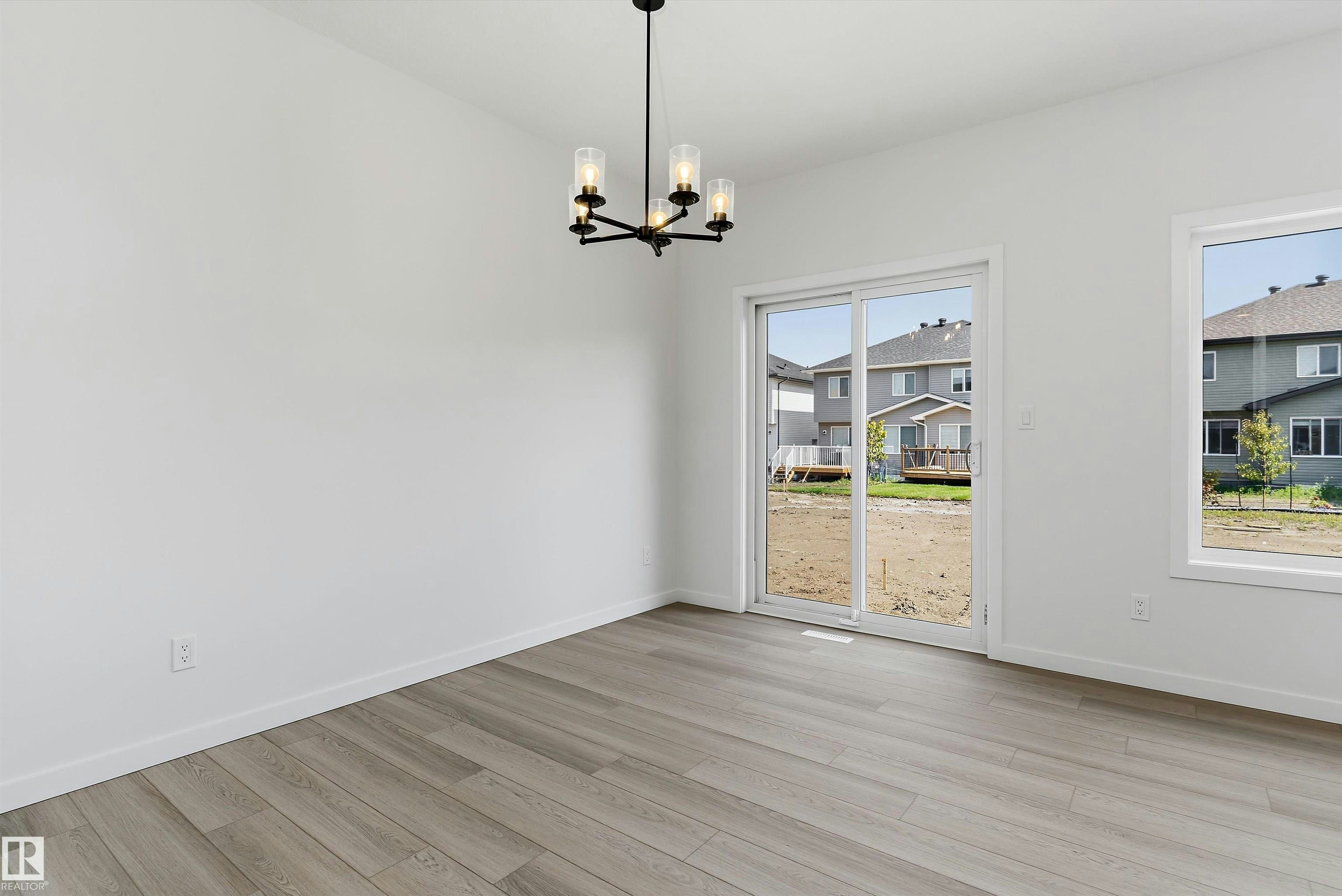 18119 74 Street, Edmonton, AB, T5Z 0X7 - 11