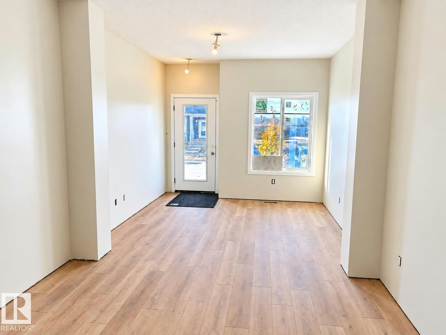 8785 Edgemont Link, Edmonton, AB, T6M 3K7 - 10