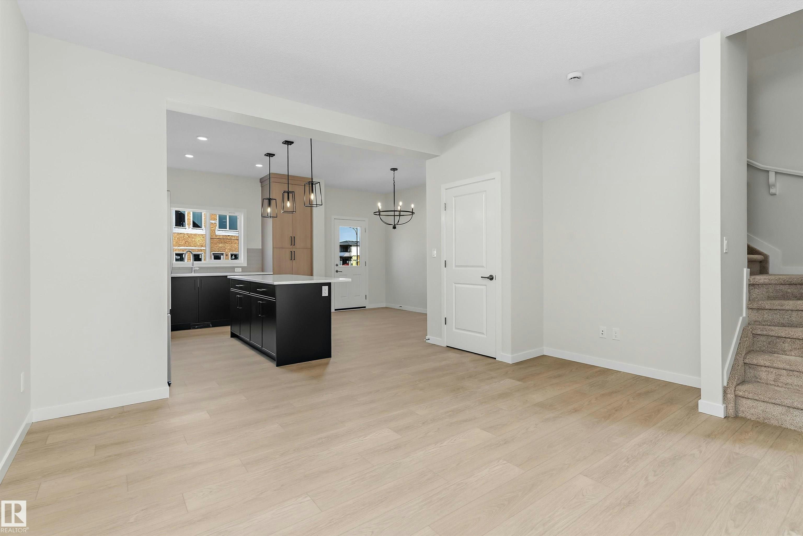 112 Edgemont Wynd - 5