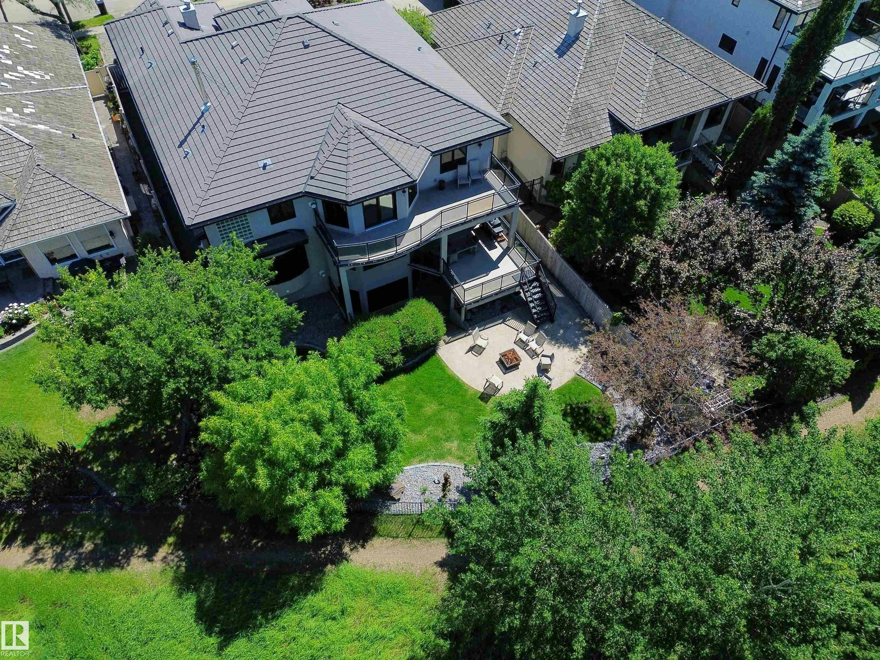 1144 119 Street, Edmonton, AB, T6J 7H7 - 70