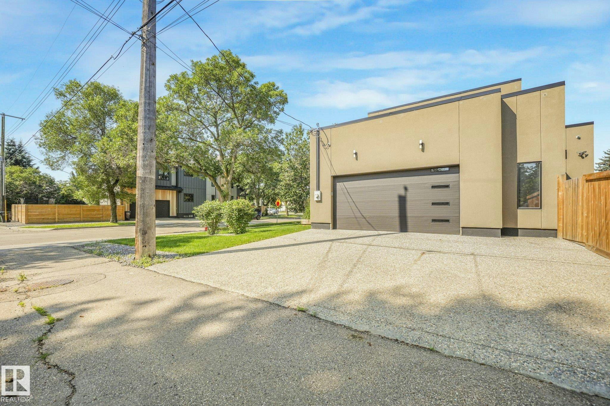 14132 97 Avenue, Edmonton, AB, T5N 0C9 - 69