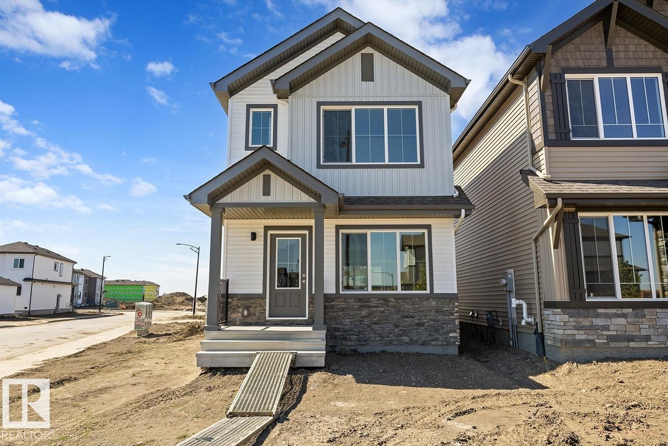 1605 210a Street, Edmonton, AB, T6M 3E1