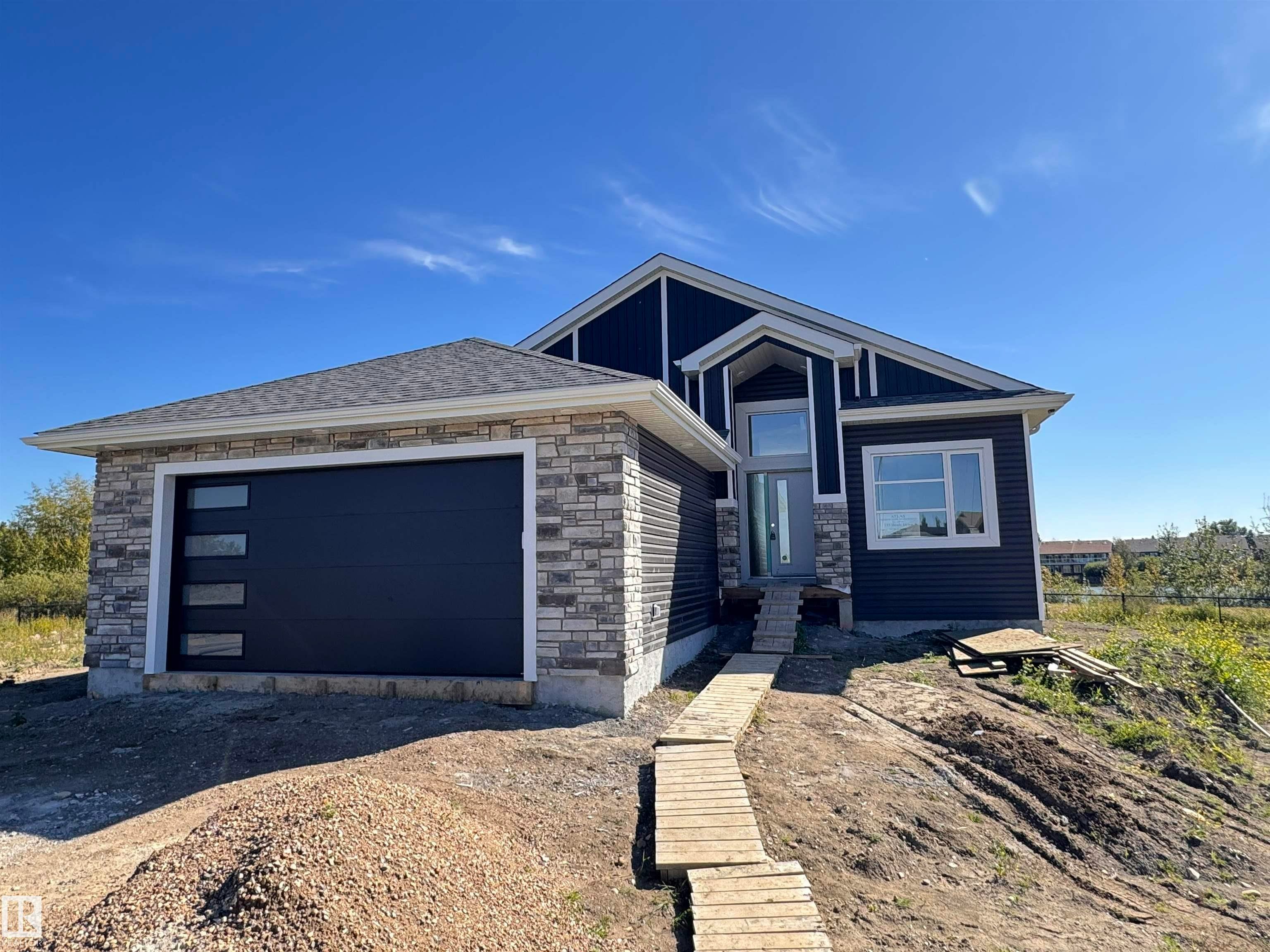 153 Houle Drive, Morinville, AB, T8R 0E1