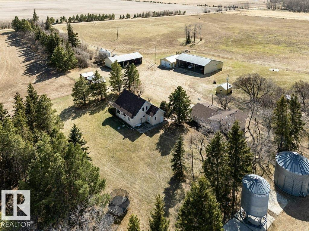 27110 Twp Rd 513, Rural Parkland County, AB, T7Y 1H1