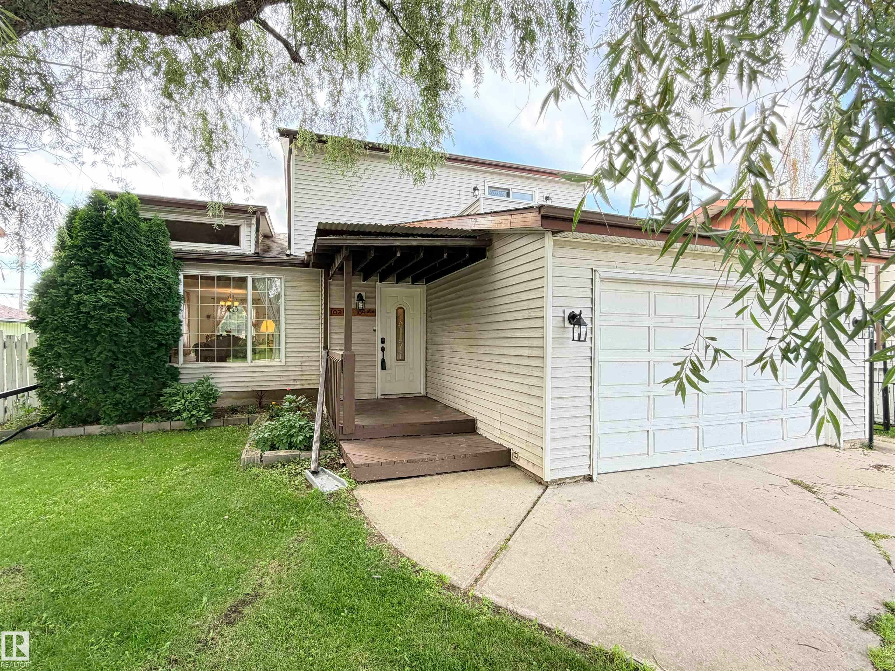 10248 109 Avenue, Westlock, AB, T7P 1H1