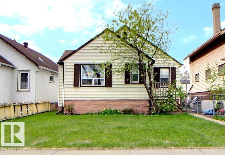 11626 87 Street, Edmonton, AB, T5B 3M5