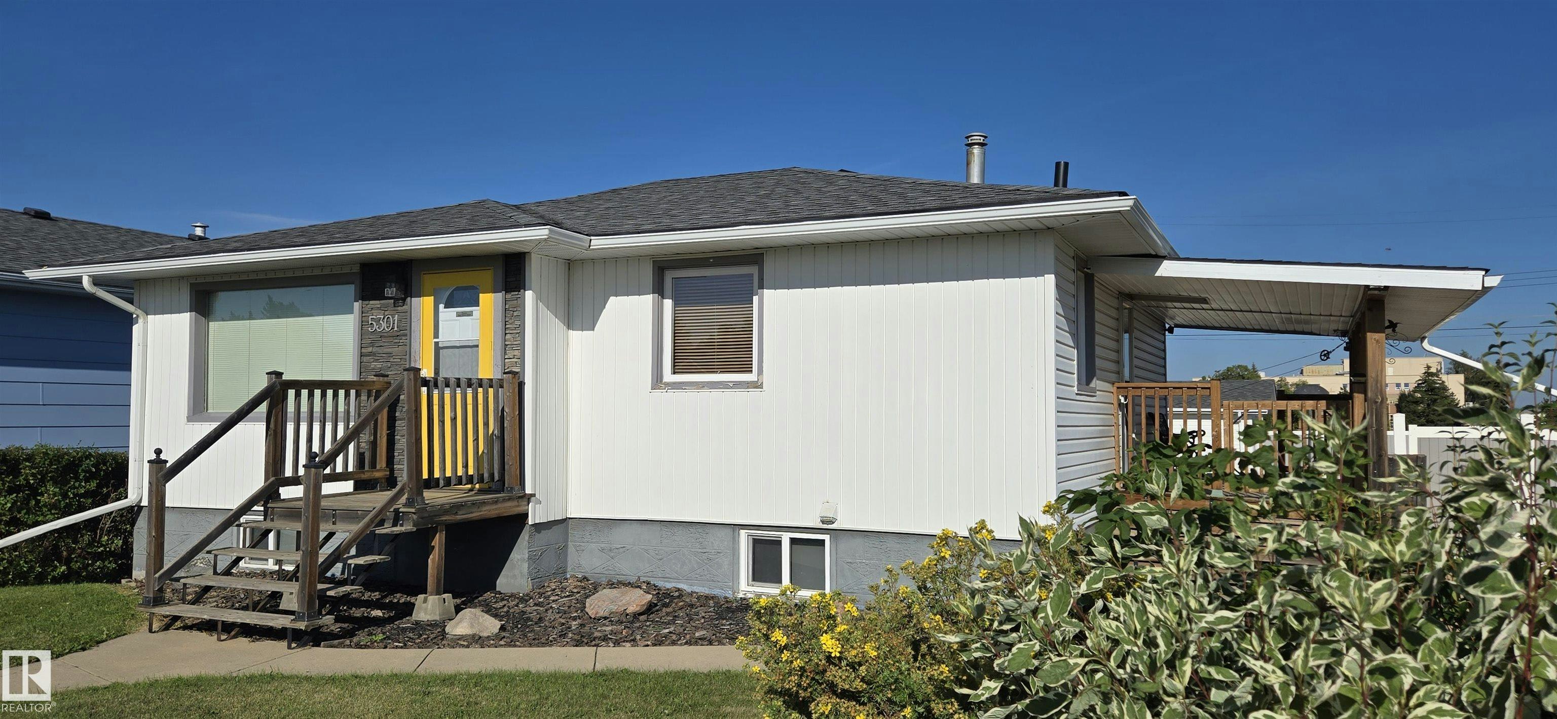 5301 45 Street, Vegreville, AB, T9C 1V8