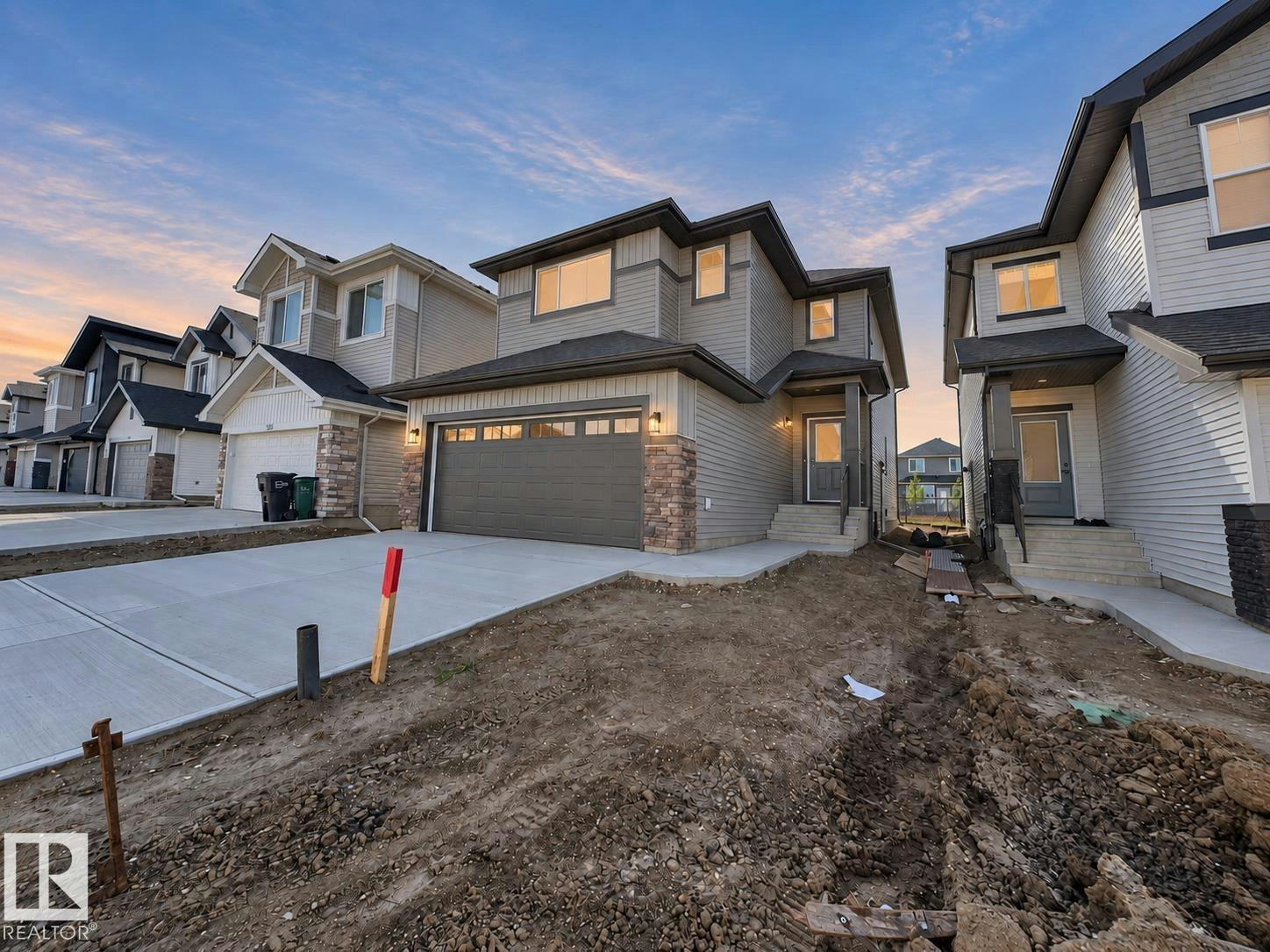 947 18 Avenue, Edmonton, AB, T6T 2X3