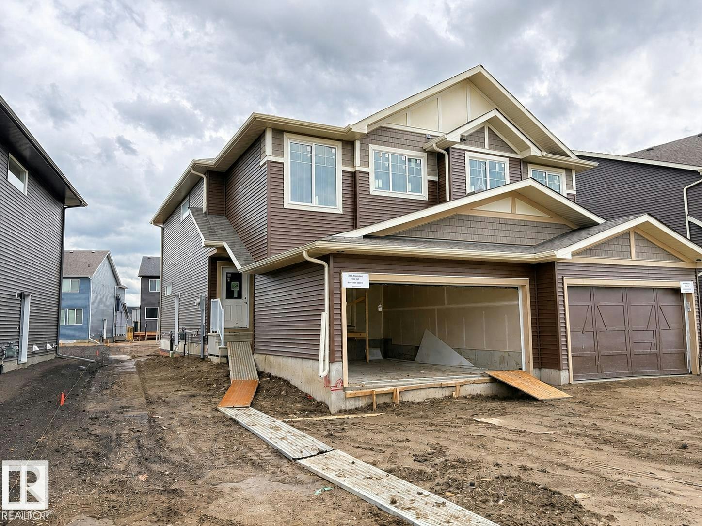 5633 Hawthorn Way, Edmonton, AB, T6X 3K7