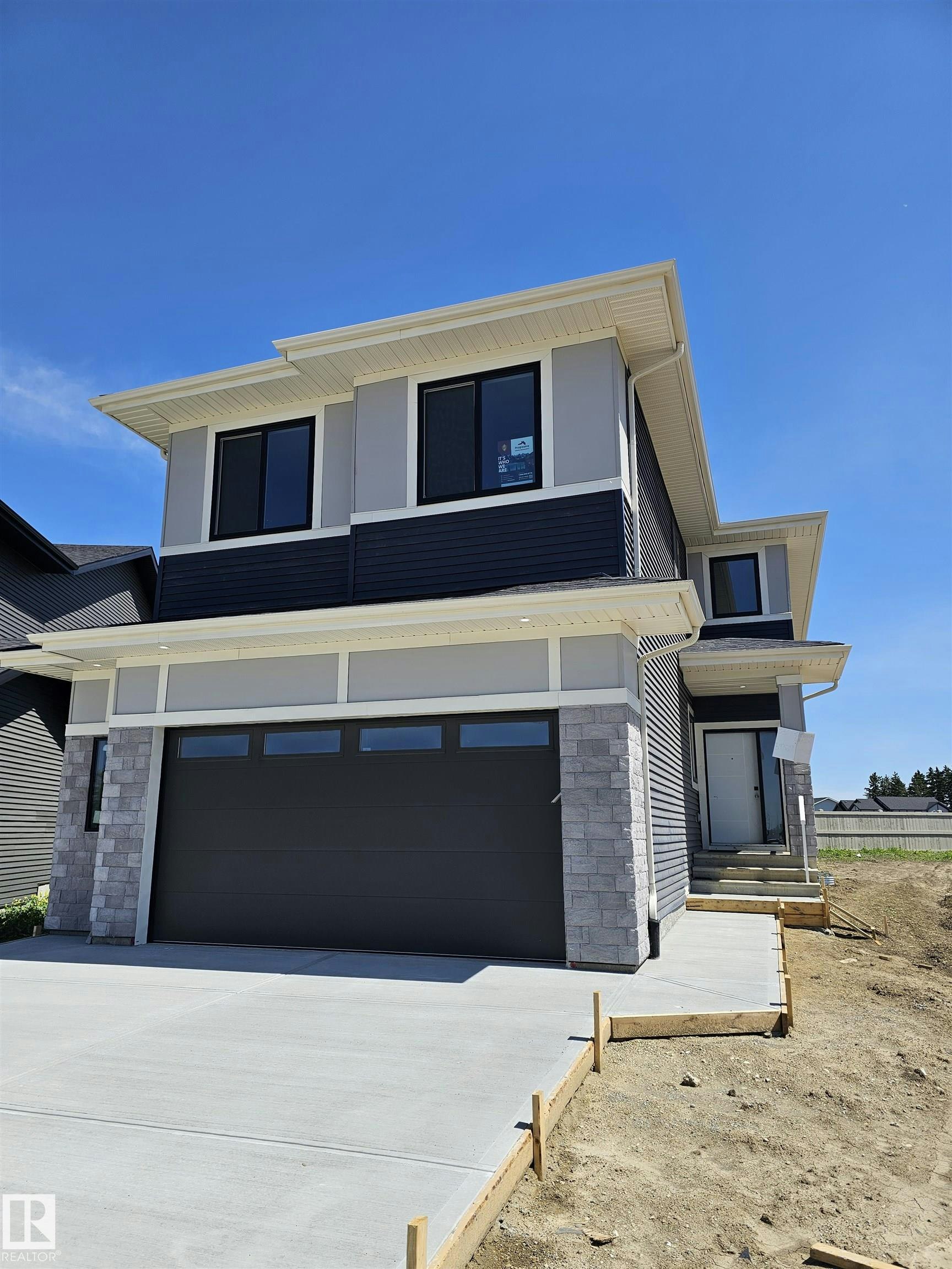 3311 Chernowski Way, Edmonton, AB, T6W 5H2