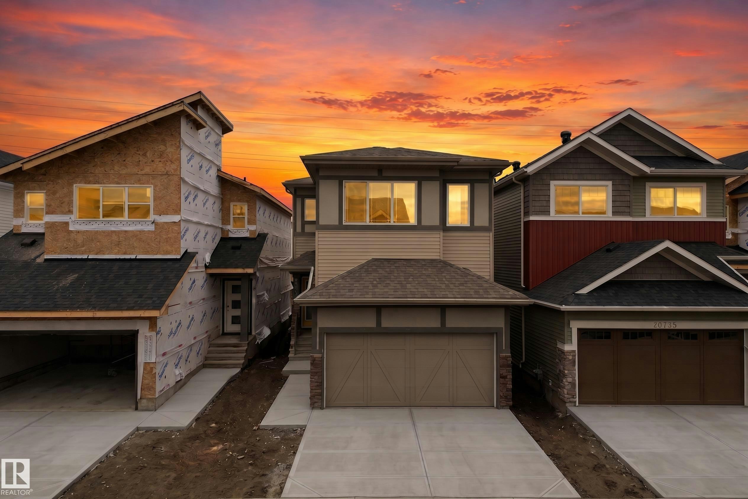 20731 24 Avenue, Edmonton, AB, T6M 2C4