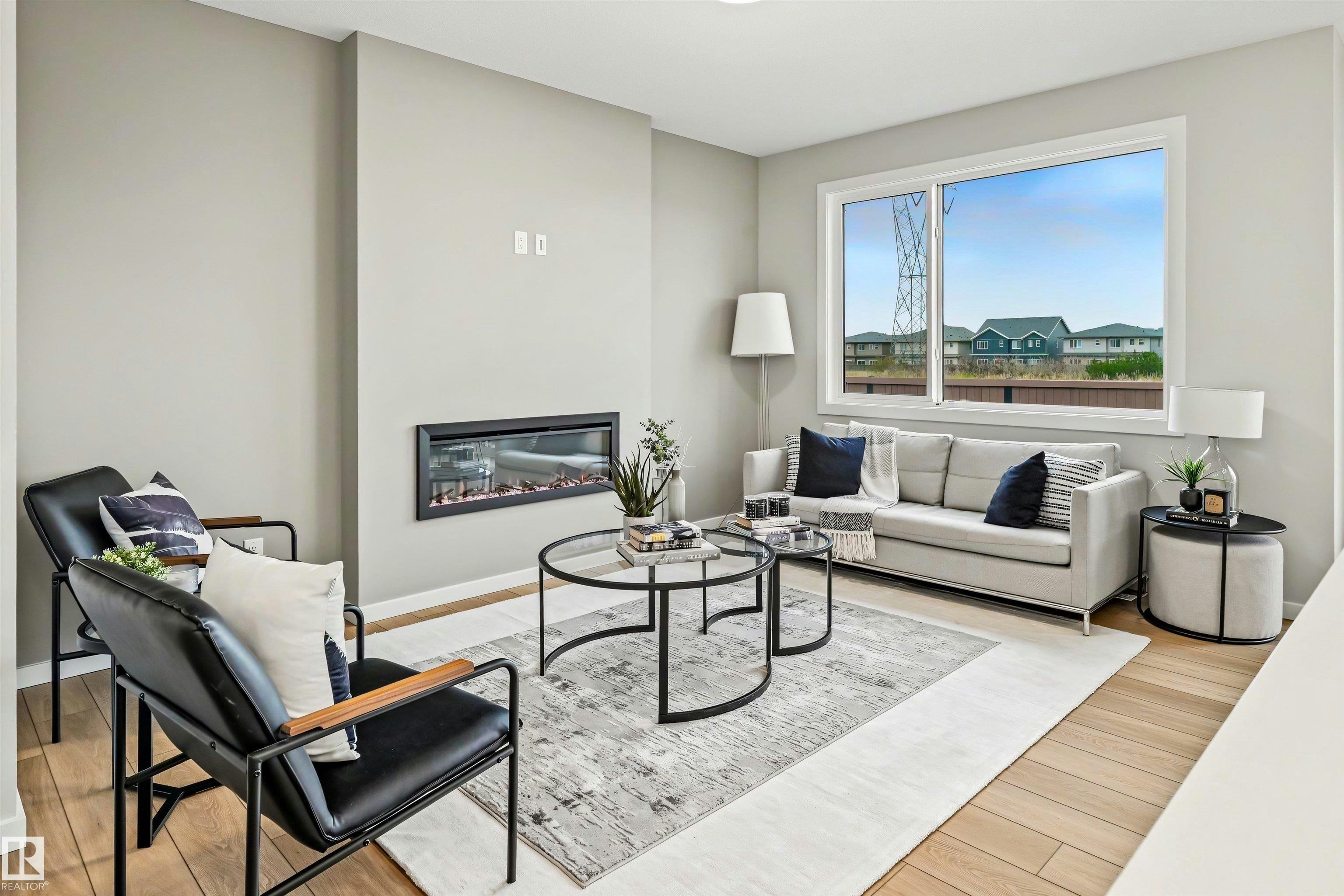 19631 30 Avenue, Edmonton, AB, T6M 3L9