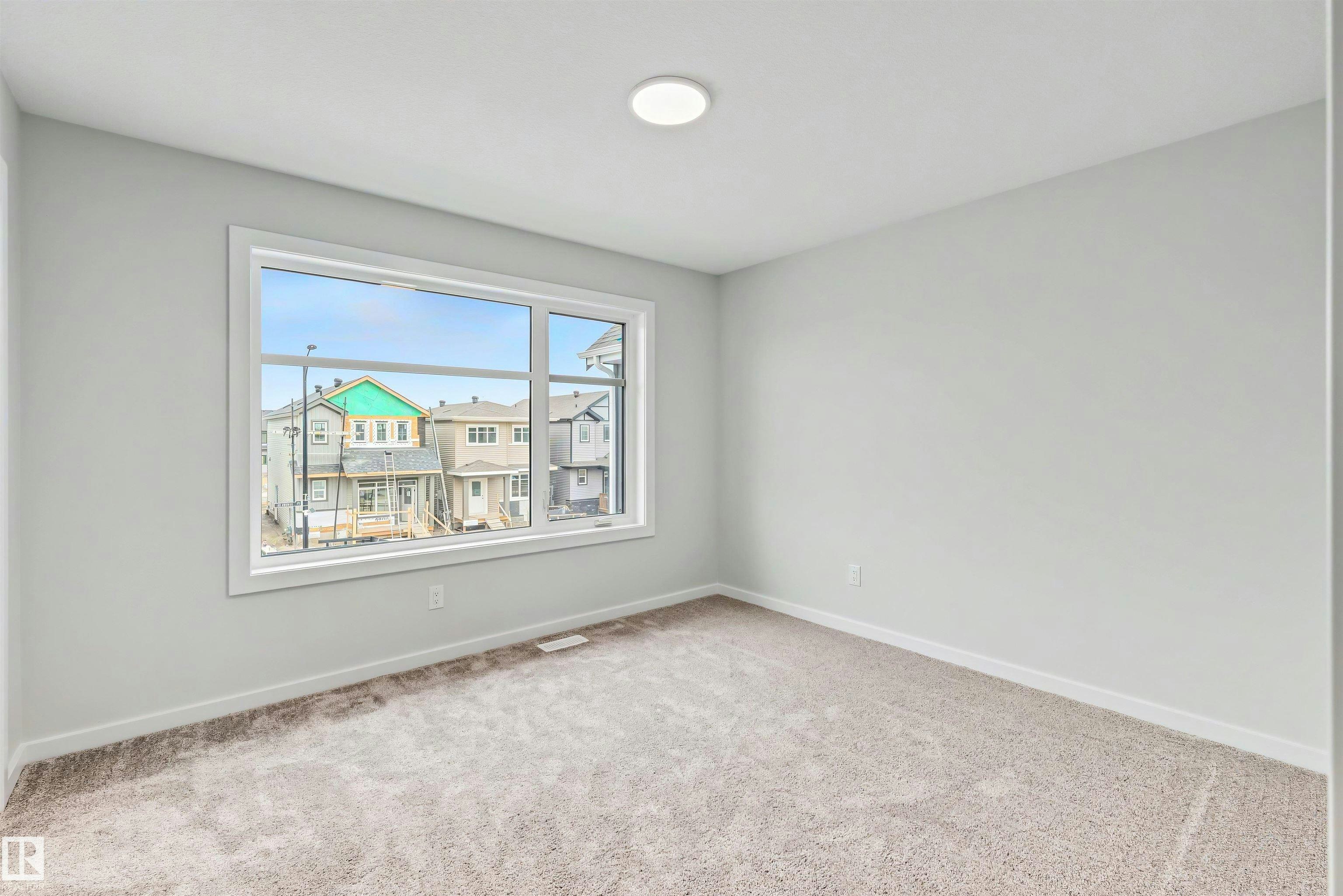 19631 30 Avenue, Edmonton, AB, T6M 3L9 - 30