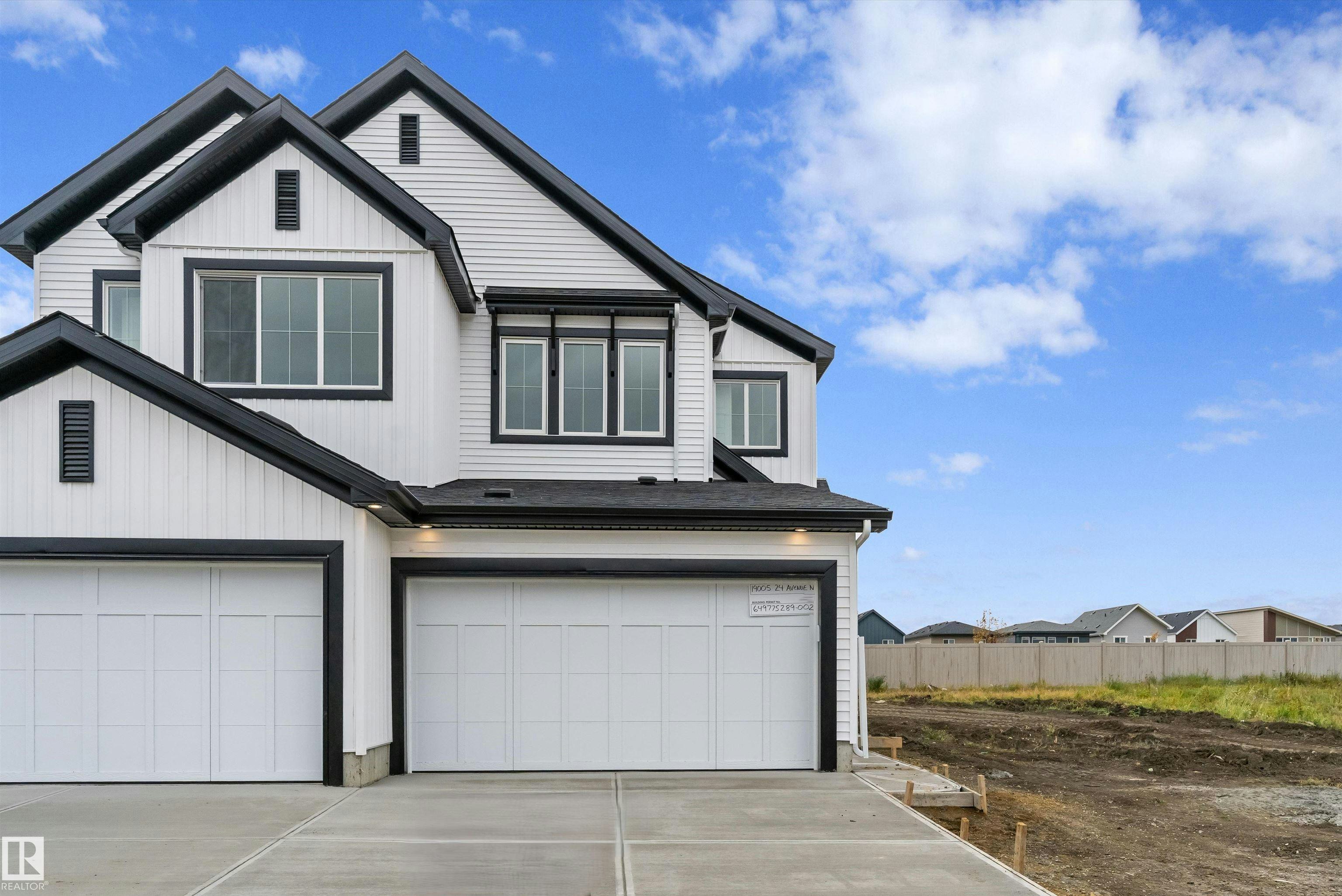 19005 24 Avenue, Edmonton, AB, T6M 3L3